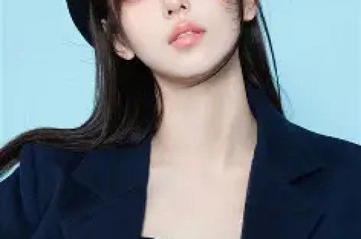 网红红毯无滤镜惊天反转：皮皮朱脸肿孙恩盛瘦成杆 全网热议撞脸原形毕露