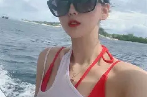 以案释法 网红直播时被警察带走！国际大牌全是假的