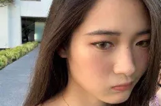 明星八卦！夜色甜蜜约会甜蜜瞬间定格《关注小玉妹每天聊八卦