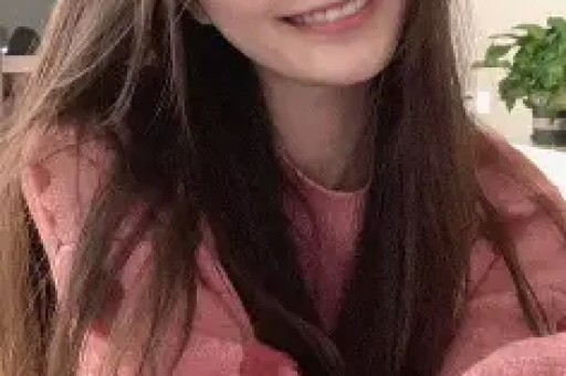 盘点2025年爆火的10位美女网红你认识几个？